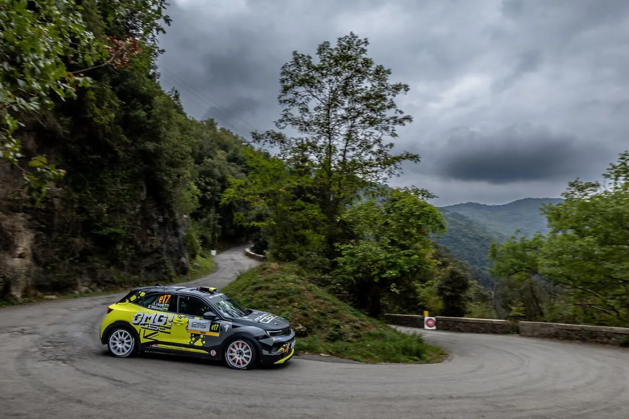 ADAC Opel GSE Rally Cup: 5 punti separano i primi tre