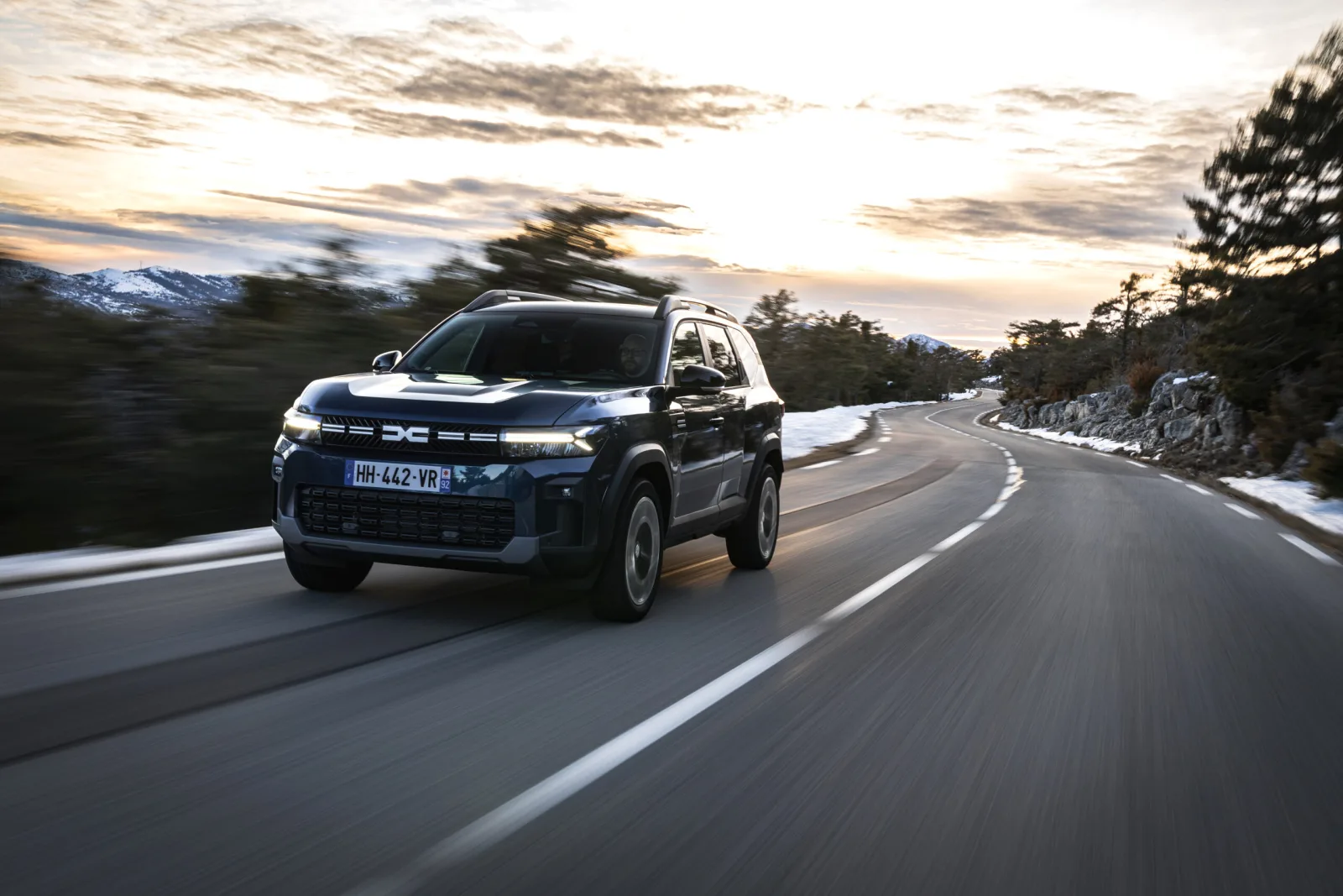 Dacia Bigster mild hybrid GPL automatico da 29.600 euro