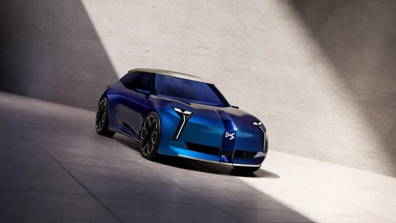 DS F3VER: il concept che anticipa il futuro del brand al Salone di Parigi