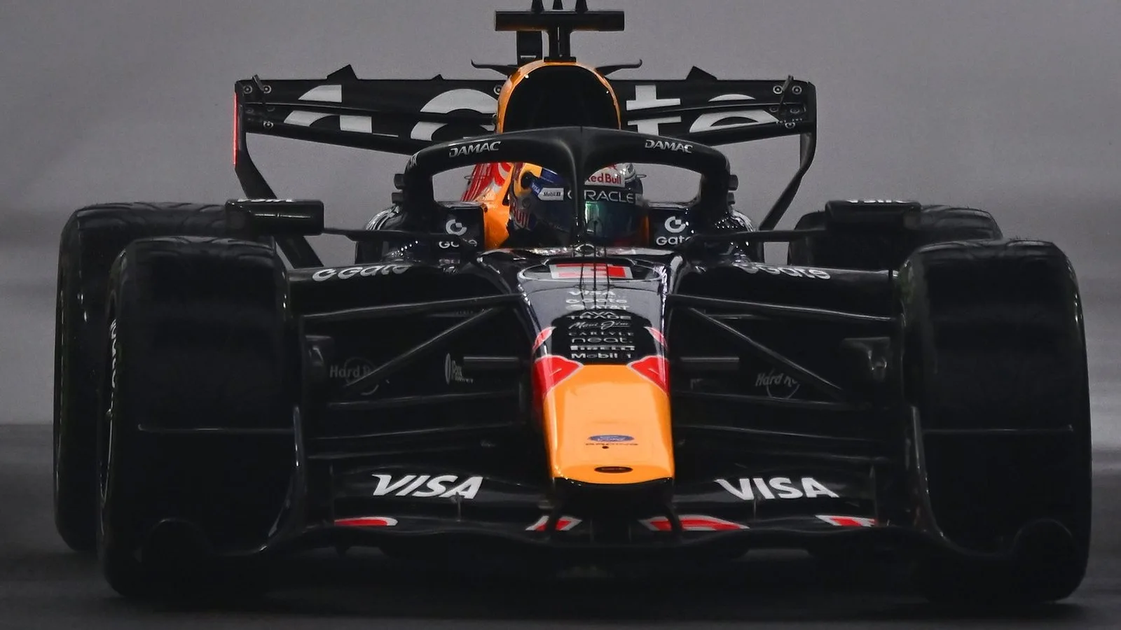 F1 | GP Singapore, Verstappen in pole: "La partenza è la sfida principale"