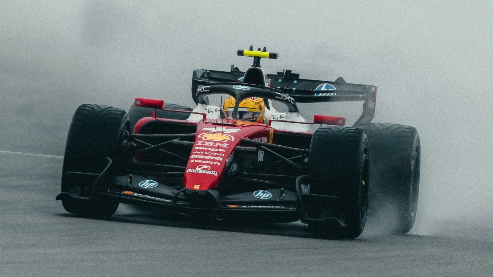 F1 | Hamilton cambia Ferrari: nuovi metodi e ingegneri schierati