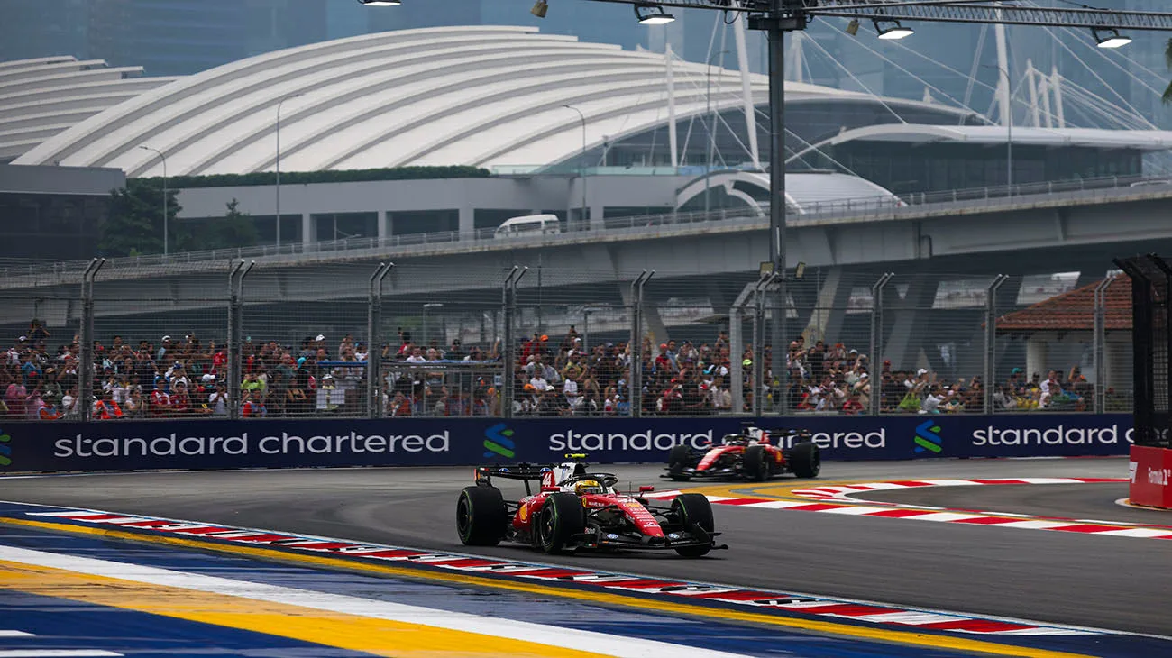 F1 Sprint Singapore, Ferrari da sogno: Hamilton 2°, Leclerc 3°