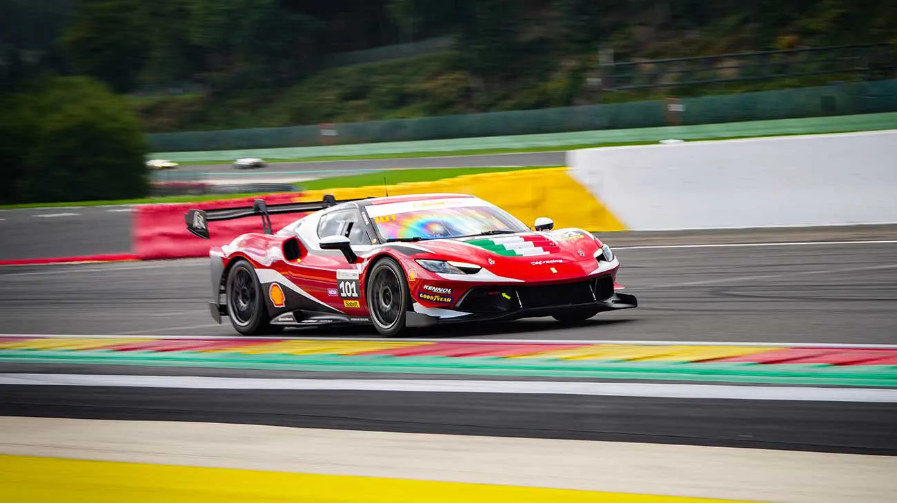 Ferrari in pista in Spagna e Giappone: O'Sullivan sfida per il podio in GT300