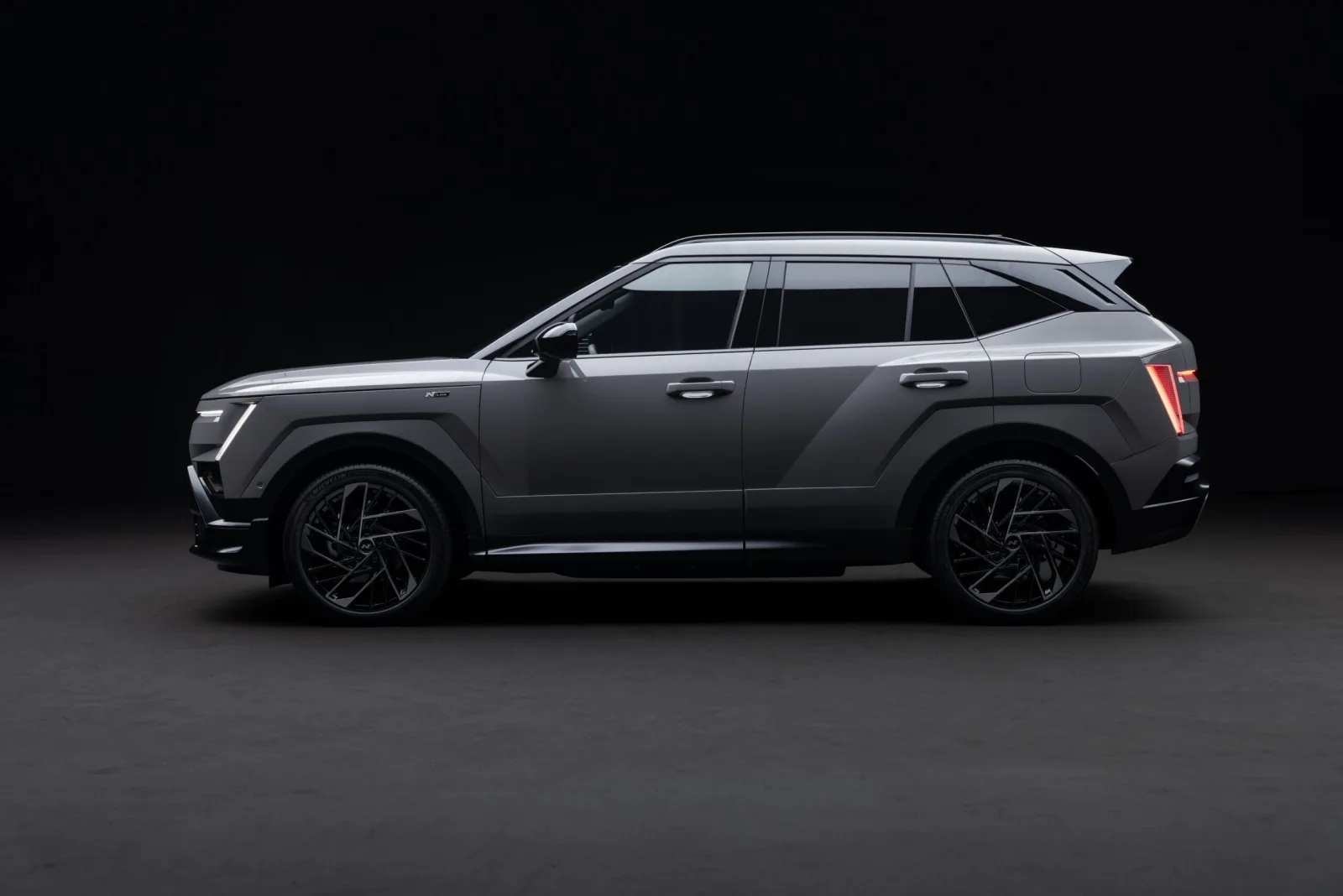 Hyundai Tucson N Line al Salone di Parigi: look sportivo, tre motorizzazioni ibride