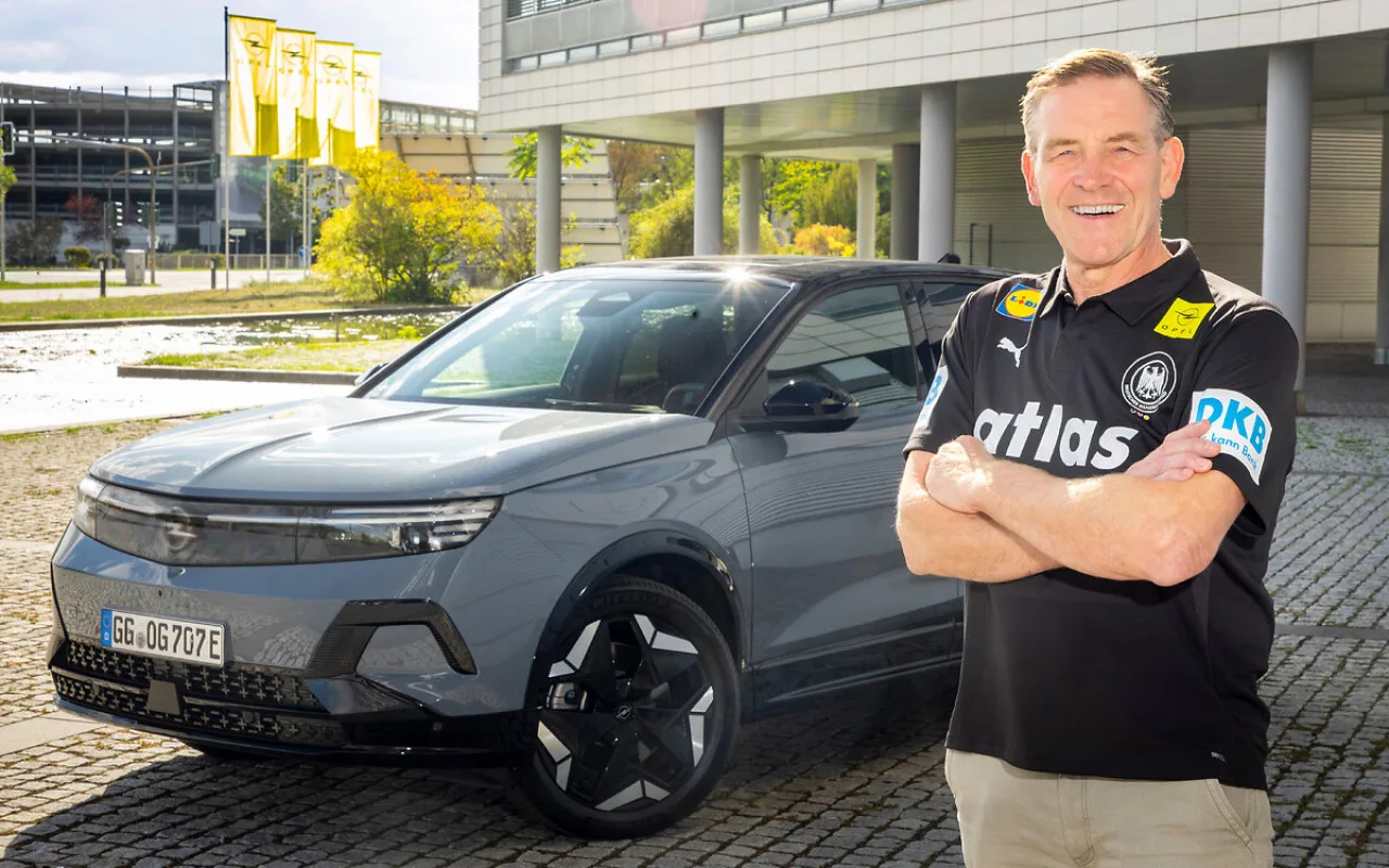 Opel Grandland Plug-in Hybrid: i ct della pallamano tedesca viaggiano in SUV elettrificato