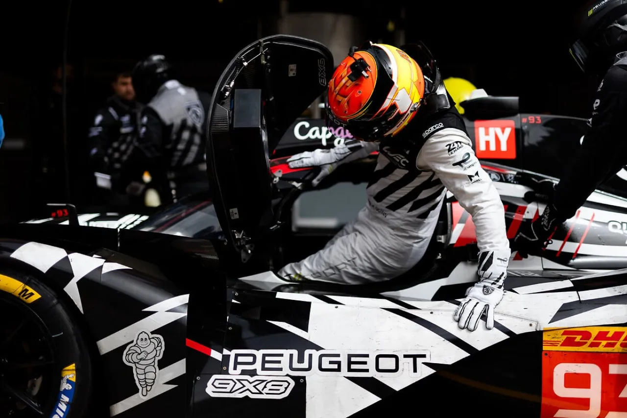 Peugeot TotalEnergies promuove Alex Quinn: pilota WEC dal 2027