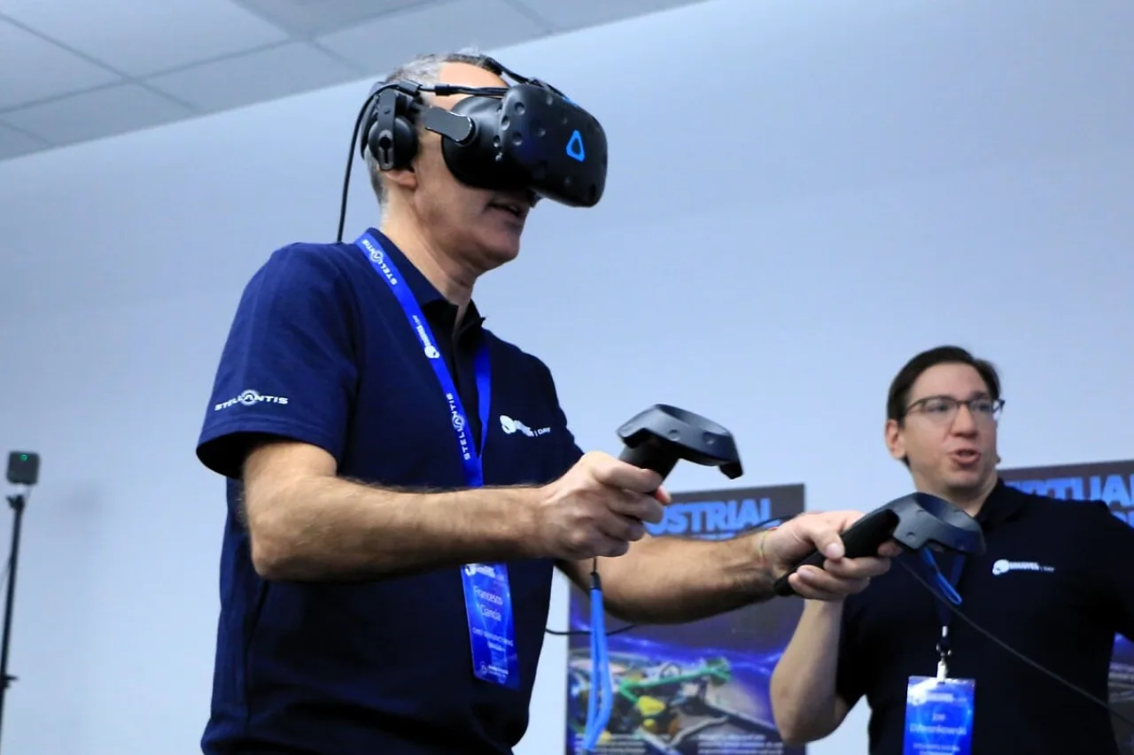 Stellantis, Factory Booster Day: AI e robotica per 63 stabilimenti