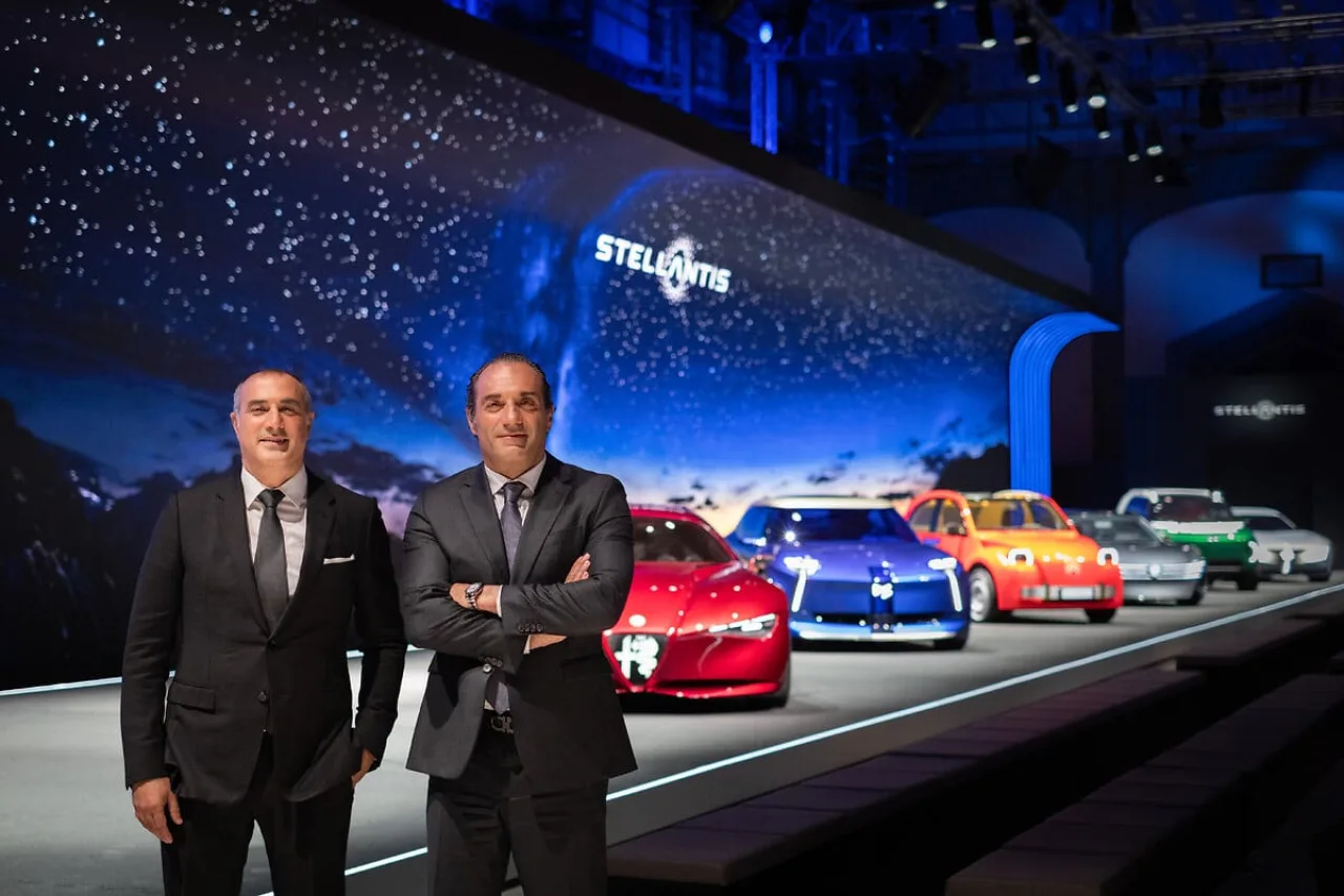 Stellantis svela 6 concept car a Parigi: da Alfa Romeo a Peugeot RCZ