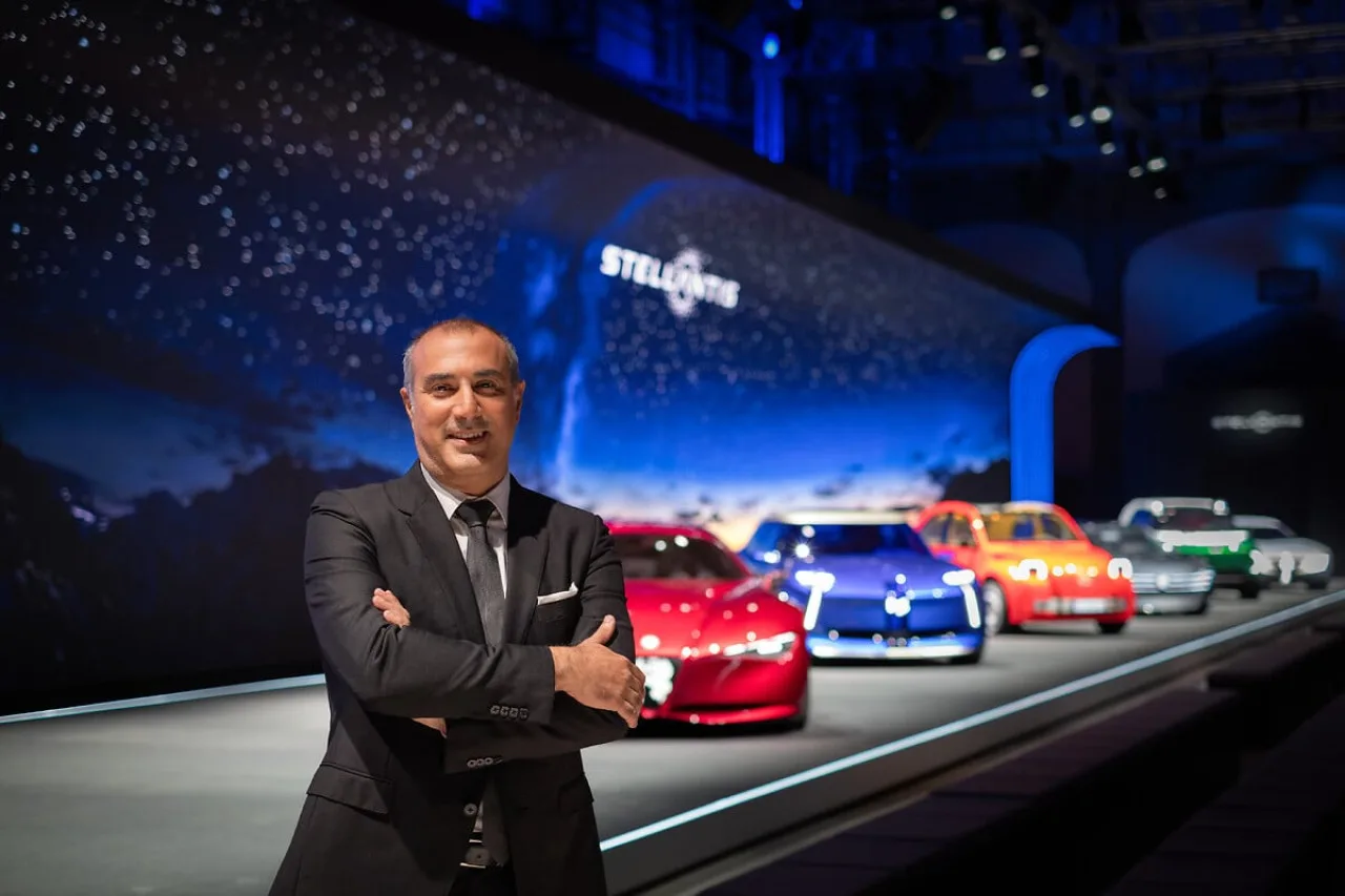 Stellantis svela 6 concept car a Parigi: da Alfa Romeo a Peugeot RCZ