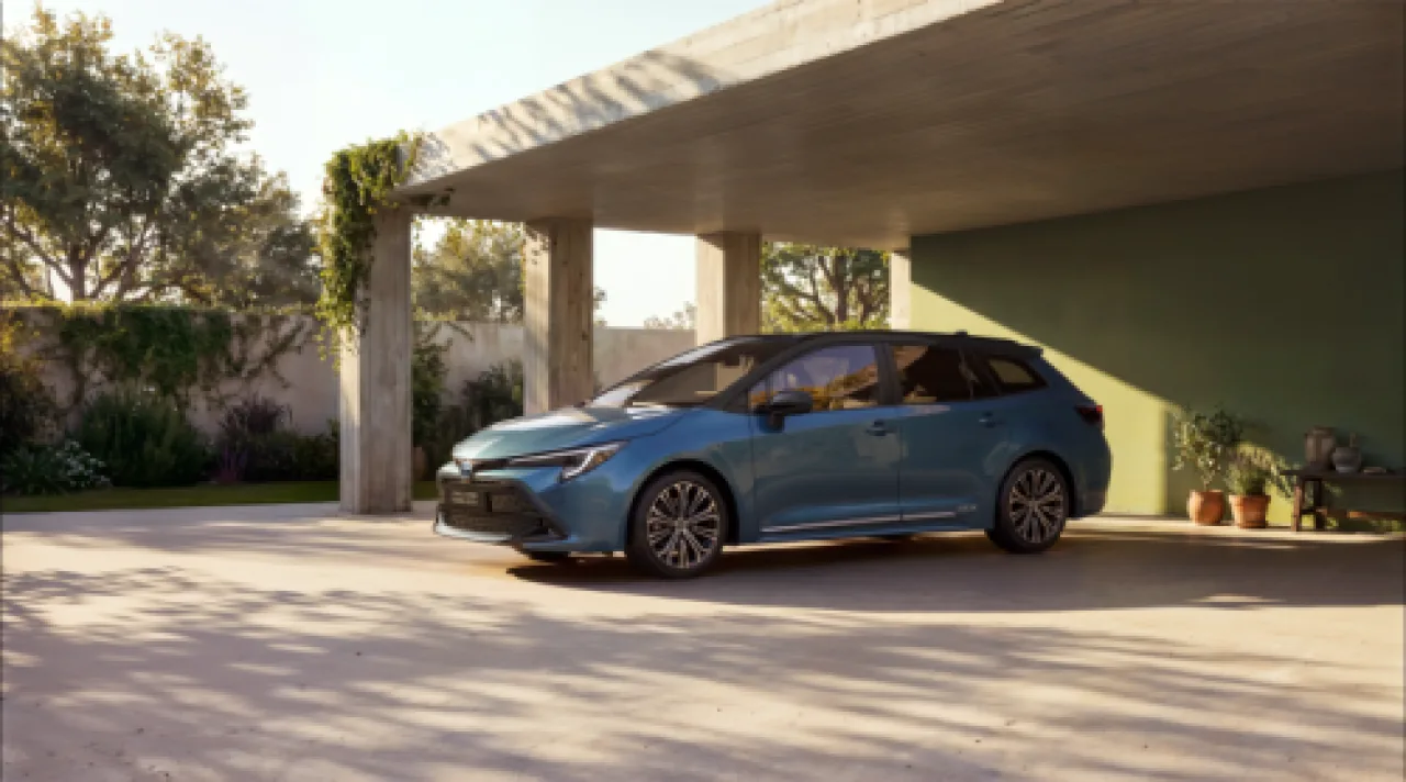 Toyota Corolla 60 anni: arriva l'edizione Anniversary MY27